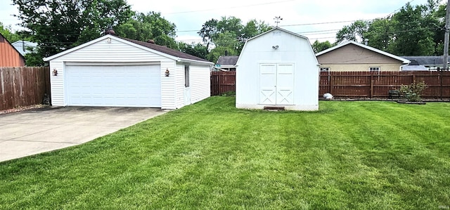 318 W Jefferson St, Chandler, IN 47610 - view of detached garage