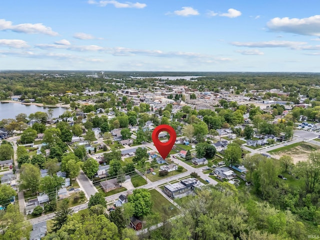 516 W Pike St, Warsaw, IN 46580 - aerial overview of property's location featuring a large body of water