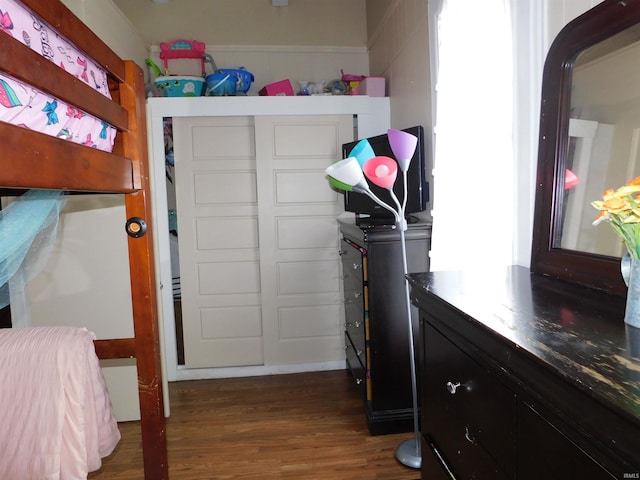 418 Watt St, Jeffersonville, IN 47130 - bedroom with wood finished floors