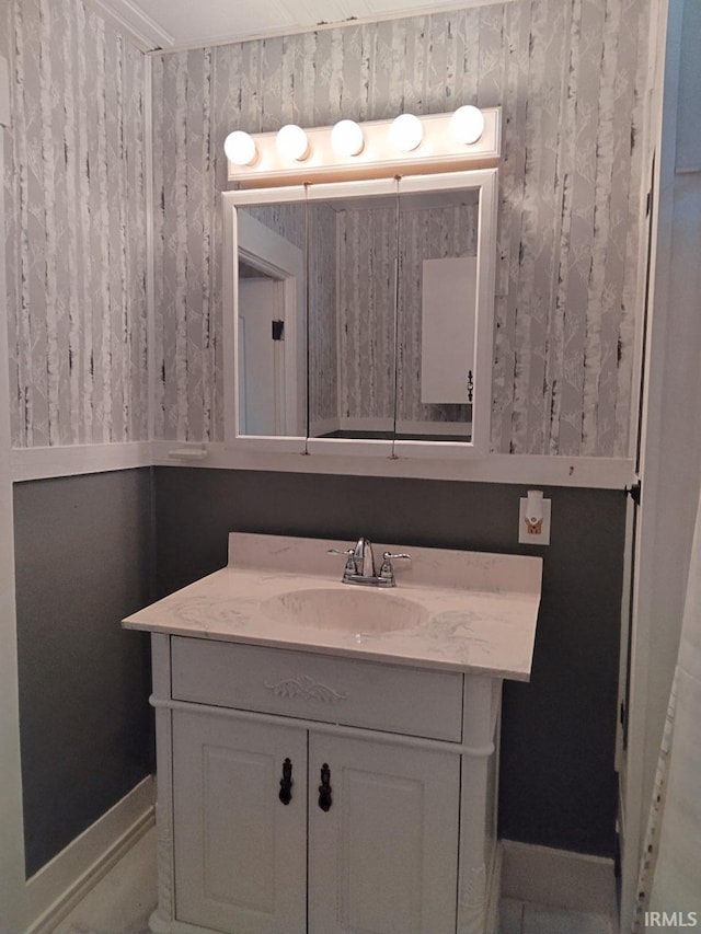 418 Watt St, Jeffersonville, IN 47130 - bathroom with vanity