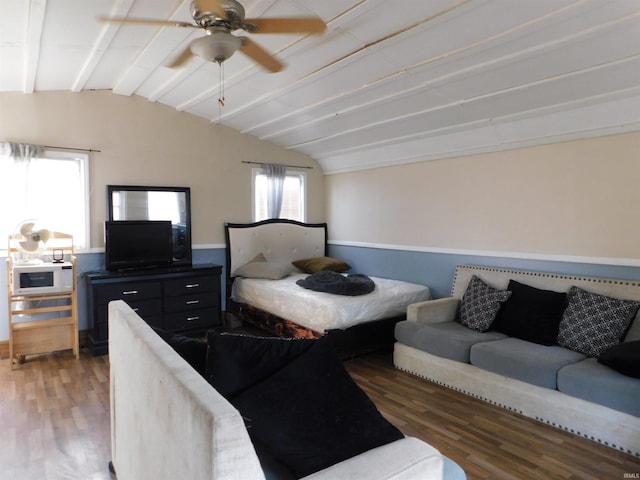 418 Watt St, Jeffersonville, IN 47130 - bedroom featuring wood finished floors