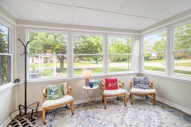 423 N Esther St, South Bend, IN 46617 - sunroom / solarium with baseboards
