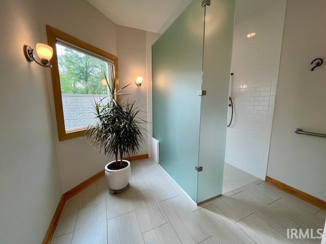bathroom with baseboards