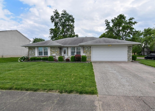 4101 Saddlebrooke Ln, Evansville, IN 47715 - single story home featuring a garage, concrete driveway, and a front lawn
