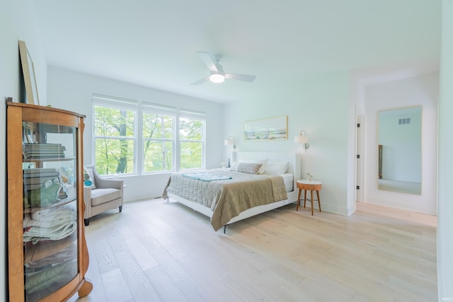 1846 E Cumberland Ter, Martinsville, IN 46151 - bedroom with light wood-style floors, baseboards, and a ceiling fan
