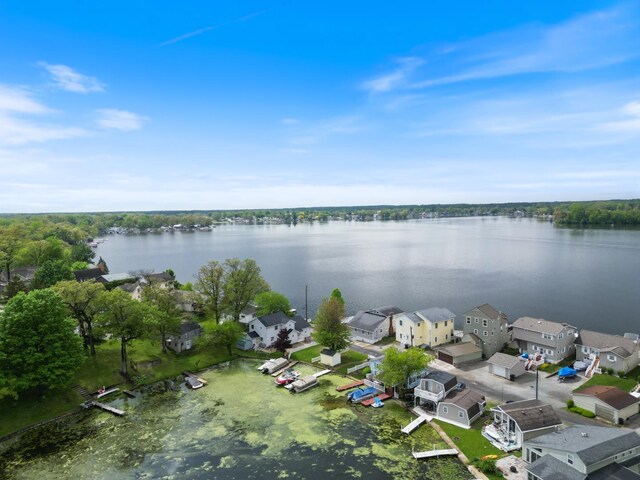 47 Ems W29B Ln, North Webster, IN 46555 - aerial perspective of suburban area with a large body of water