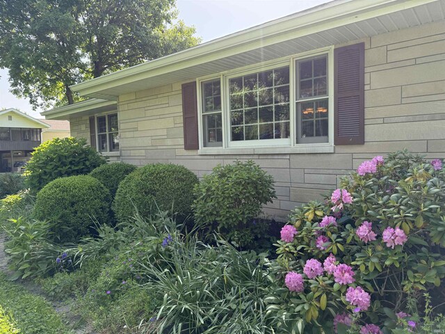 2110 Denson Ave, Bedford, IN 47421 - view of side of home