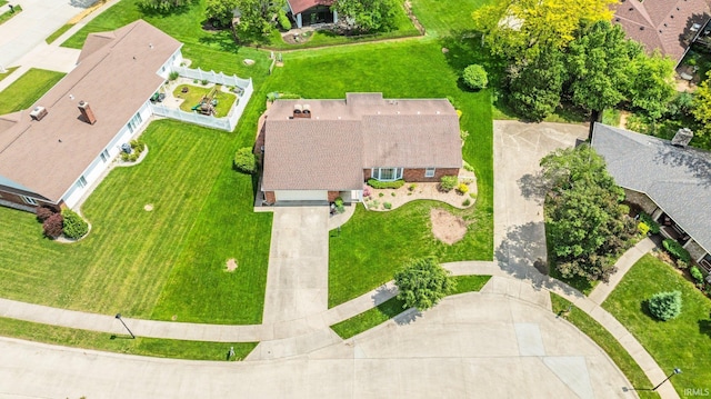 aerial view of property and surrounding area