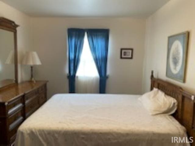 206 Pine St, Vincennes, IN 47591 - view of bedroom