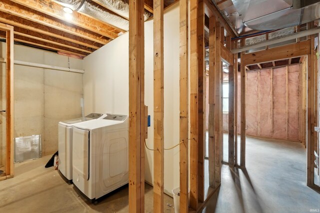 1263 E Legacy Ln, Winona Lake, IN 46590 - basement featuring independent washer and dryer