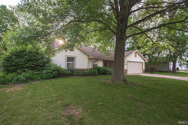 view of front of property with driveway, an attached garage, a front lawn, and brick siding
