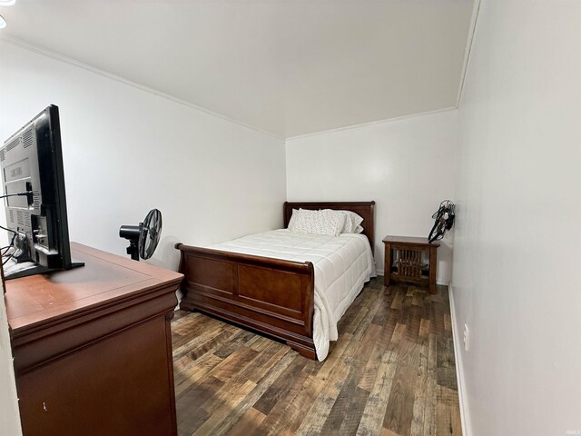 11475 Tedrow Ln, Shoals, IN 47581 - bedroom with crown molding and dark wood finished floors
