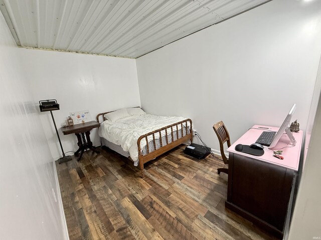 11475 Tedrow Ln, Shoals, IN 47581 - bedroom with wood finished floors