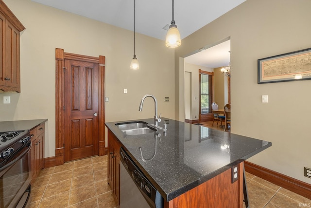 511 N 7th St, Lafayette, IN 47901 - kitchen featuring a sink, dishwasher, black range with gas stovetop, baseboards, and a kitchen island with sink