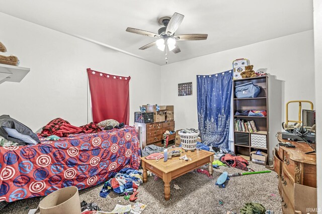 carpeted bedroom featuring ceiling fan
