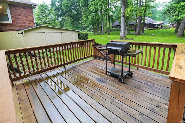 6408 Washington Ave, Evansville, IN 47715 - deck featuring a lawn