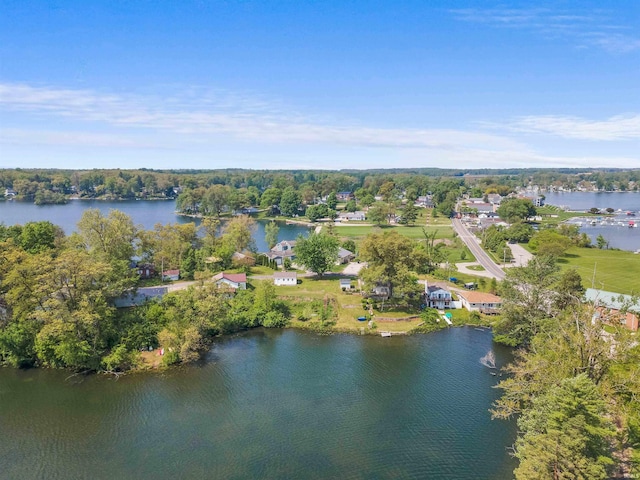 9758 N Hiawatha Ln, Syracuse, IN 46567
