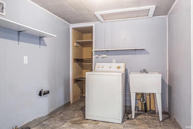 19401 Burke St, South Bend, IN 46637 - clothes washing area featuring washer / clothes dryer and baseboards