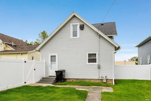 217 S Hamsher St, Garrett, IN 46738 - view of rear view of house