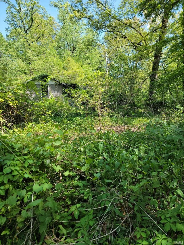 54492 Avalon Dr, South Bend, IN 46628