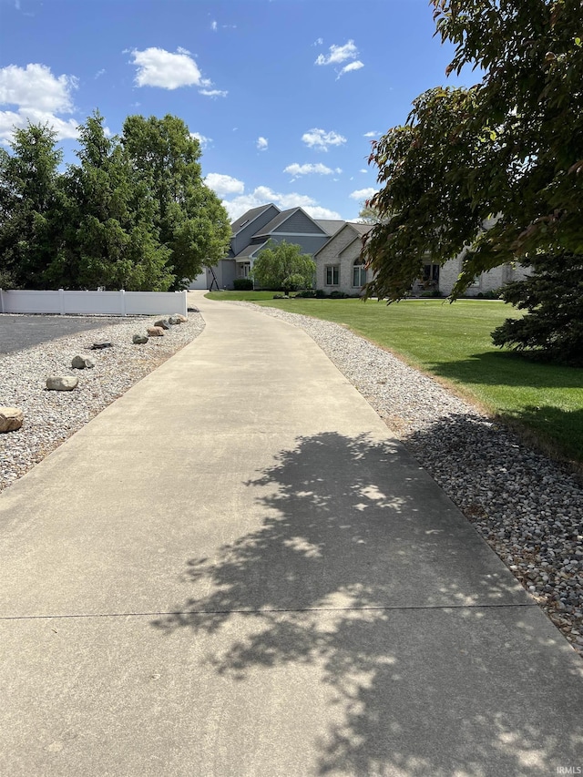 1620 Colonial Dr, Rochester, IN 46975 - view of concrete surface