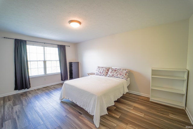 2027 Wesmar Ct, Kokomo, IN 46902 - bedroom featuring wood finished floors and baseboards