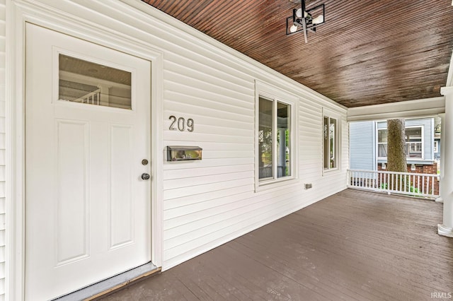 209 Marquette Ave, South Bend, IN 46617 - wooden terrace with covered porch