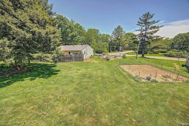 4110 E 10th St, Bloomington, IN 47408 - view of yard
