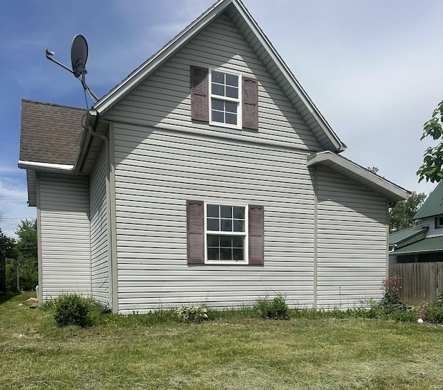 1227 S Main St, Kokomo, IN 46902 - view of home's exterior
