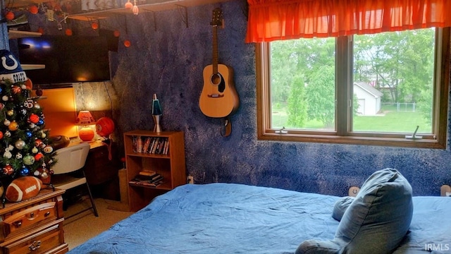 7751 E Fibia Pl, Fort Wayne, IN 46818 - bedroom featuring wallpapered walls
