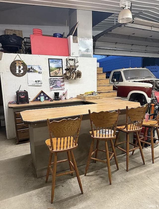 312 W Columbia St, Oakland City, IN 47660 - bar with concrete floors