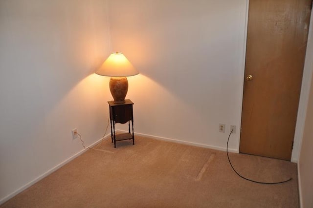 3333 Eastwood Dr, Fort Wayne, IN 46805 - unfurnished room with light carpet and baseboards