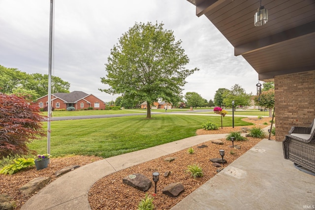 1376 N Hayland Dr, Jasper, IN 47546 - view of green lawn