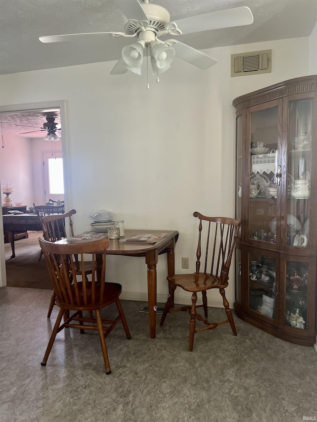 509 E Vincennes St, Orleans, IN 47452 - dining area with a ceiling fan