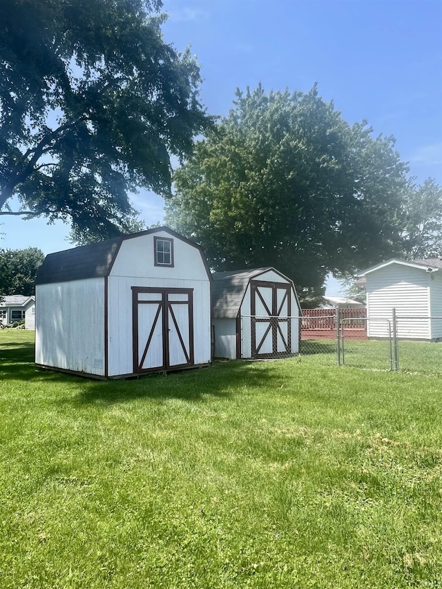 509 E Vincennes St, Orleans, IN 47452 - view of shed