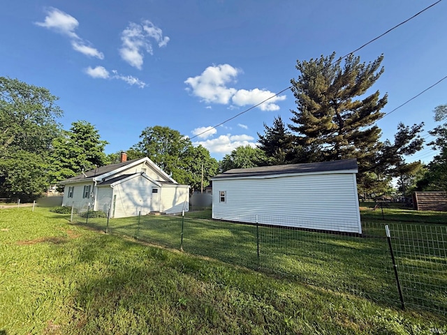 2146 N 20th St, Terre Haute, IN 47804 - view of yard