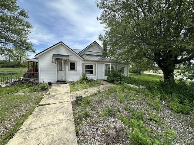 977 N Union Rd, Frankfort, IN 46041 - bungalow with a standing seam roof and metal roof