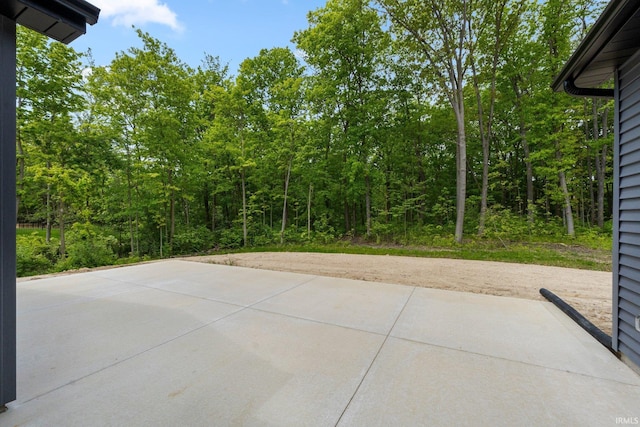 13335 Passerine Blvd, Fort Wayne, IN 46845 - view of patio / terrace
