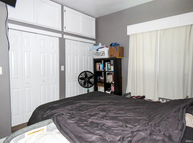 302 E Main St, Swayzee, IN 46986 - bedroom with multiple closets