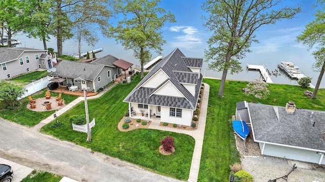 aerial view of property and surrounding area