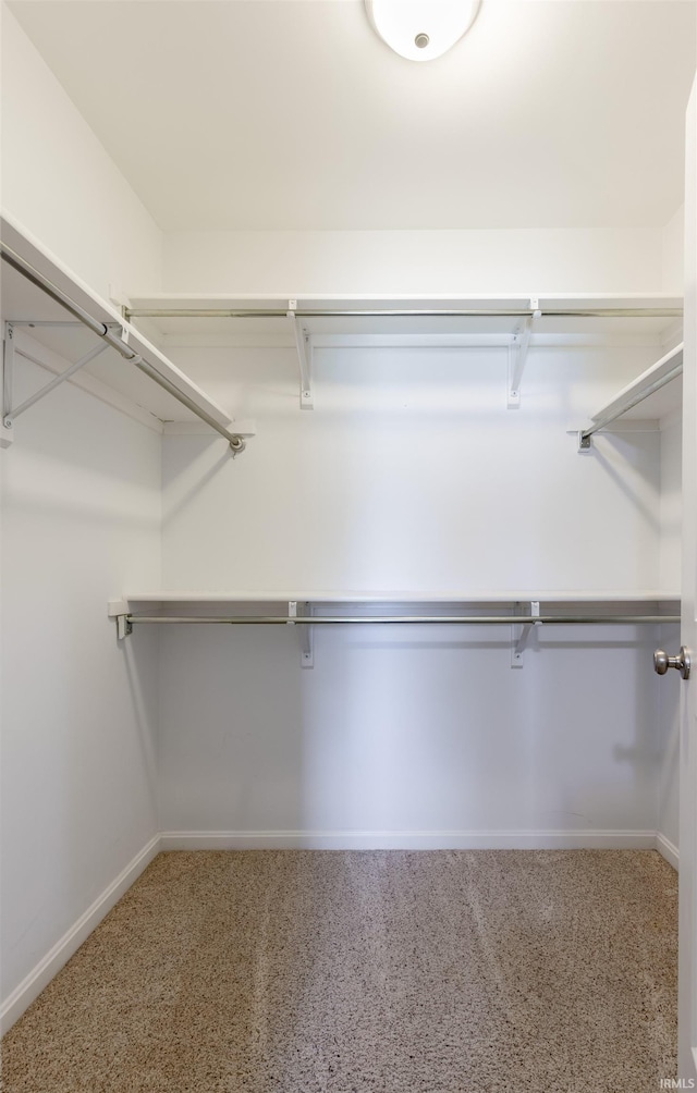 2108 Longway Ct, Evansville, IN 47711 - spacious closet featuring carpet