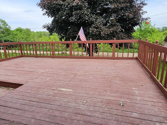 205 Holly Ln, Geneva, IN 46740 - view of deck