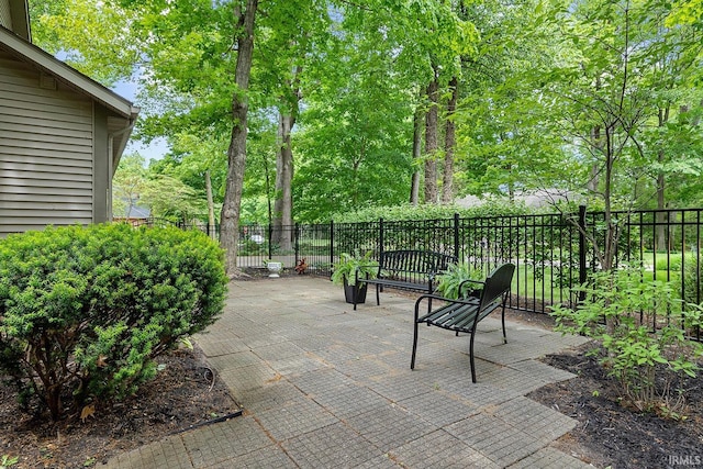 125 Durkees Run Dr, Lafayette, IN 47905 - view of patio