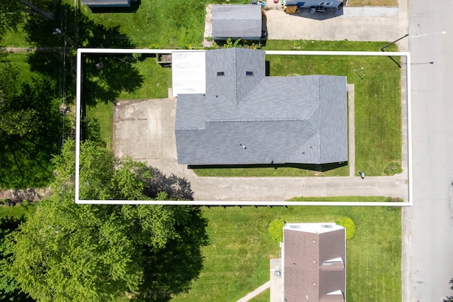 217 Vasbinder Dr, Anderson, IN 46017 - aerial view of property's location with property boundaries highlighted