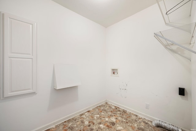 217 Vasbinder Dr, Anderson, IN 46017 - laundry room featuring washer hookup and baseboards