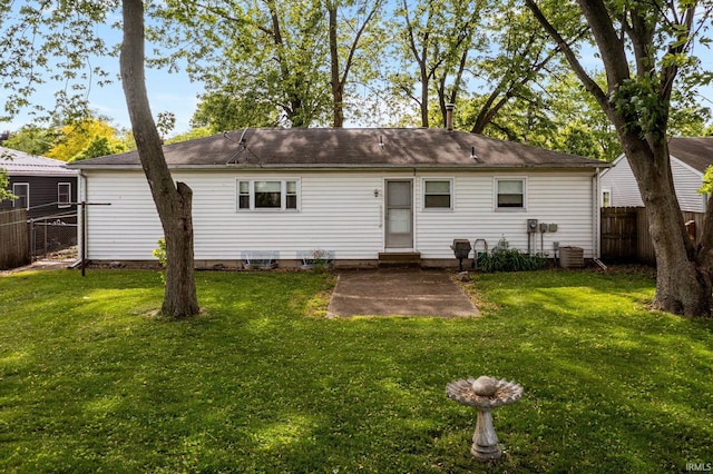 1212 Michigan Ave, Mishawaka, IN 46544 - back of house with a patio and entry steps