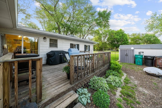 18377 Dunn Rd, South Bend, IN 46637 - deck with area for grilling