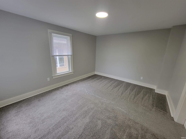 826 E Jefferson Blvd, Fort Wayne, IN 46803 - carpeted spare room featuring baseboards
