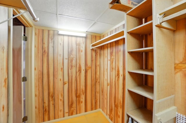 5415 Cranston Ave, Fort Wayne, IN 46835 - spacious closet featuring a drop ceiling