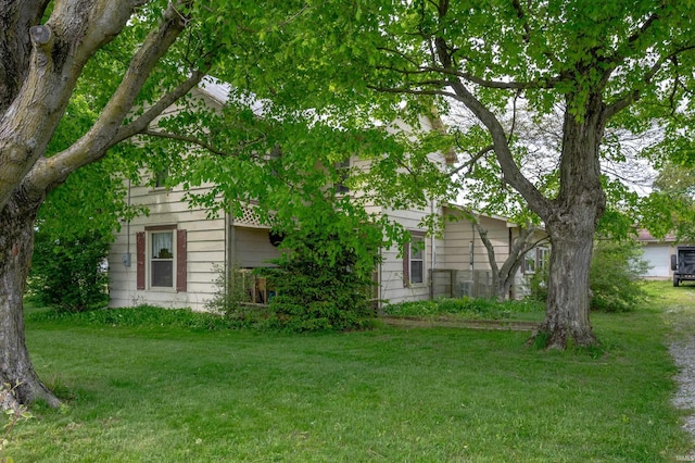 5668 E 500 S, Lynn, IN 47355 - view of green lawn